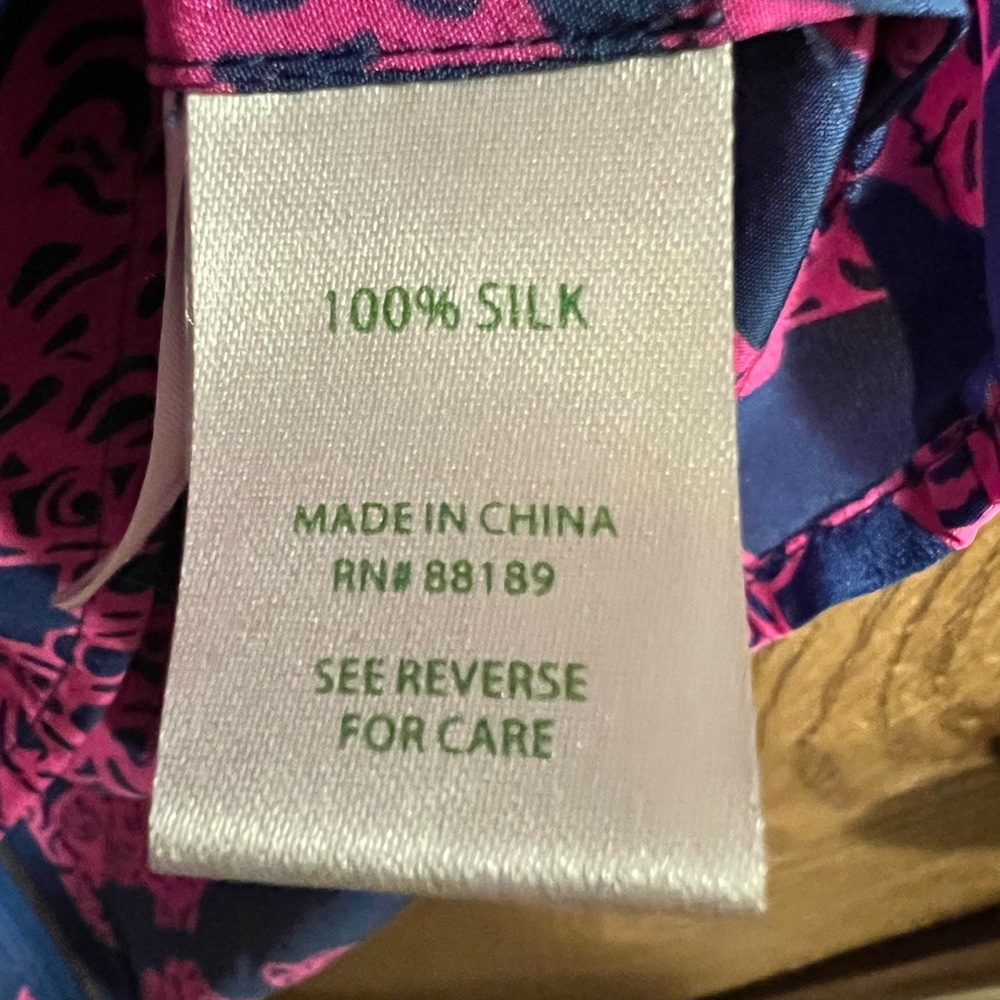 Lilly Pulitzer Aerial Tank Silk Indigo Blue Pack Your Trunk Elephant Print L - Picture 4 of 4